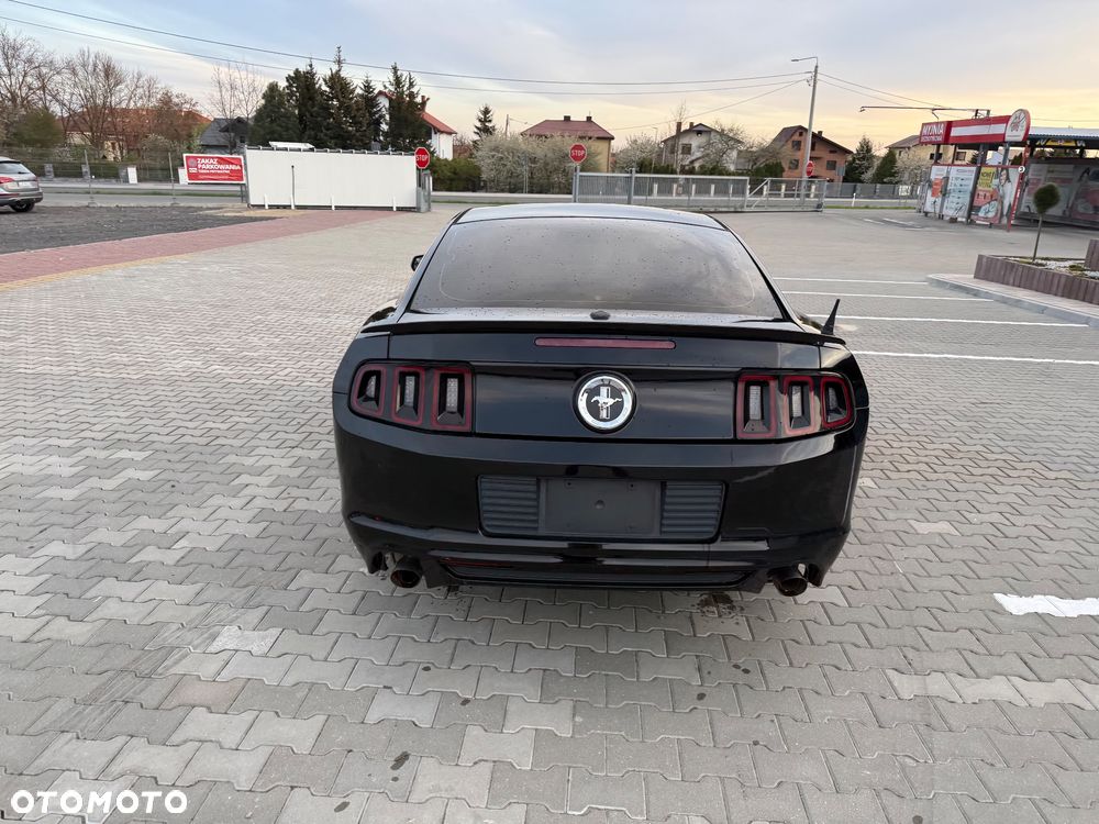 Ford Mustang 3.7 V6 Premium - 9
