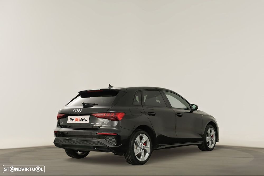 Audi A3 Sportback 45 TFSIe S line - 4