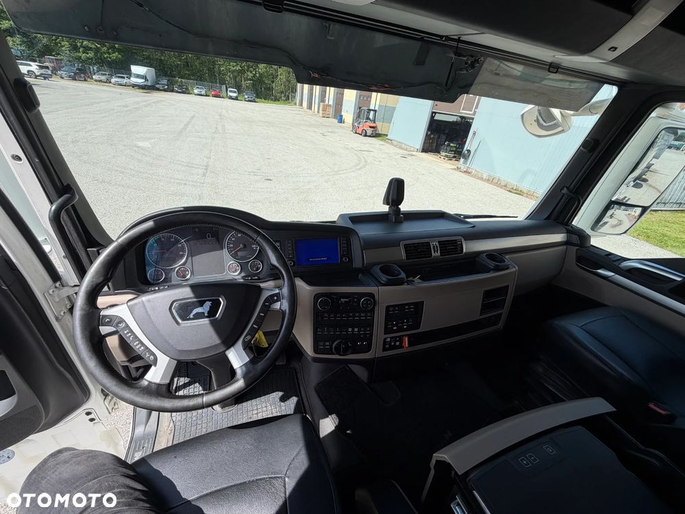 MAN TGX 26.500 6X2 + EURO6 + RETARDER - 19