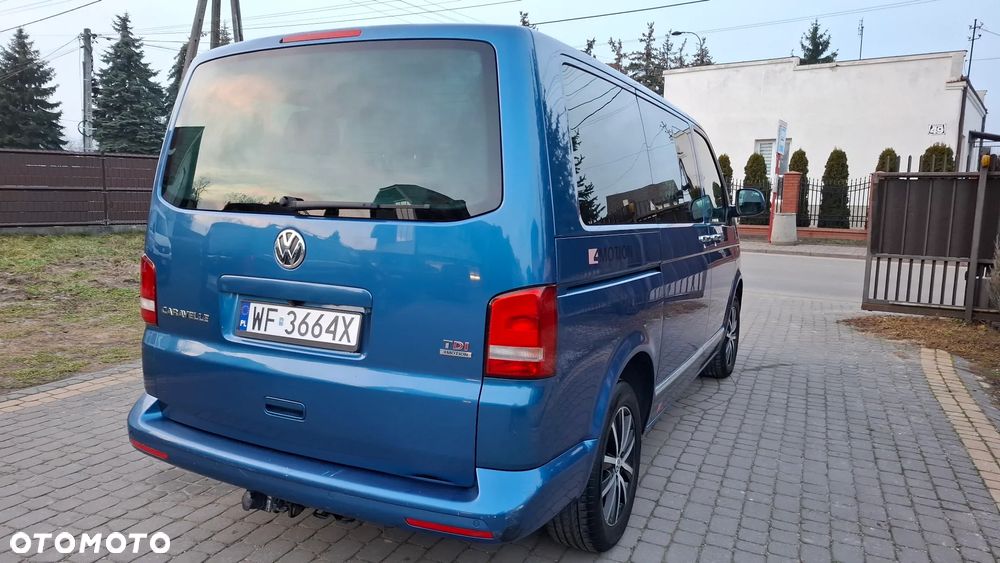 Volkswagen Caravelle - 5