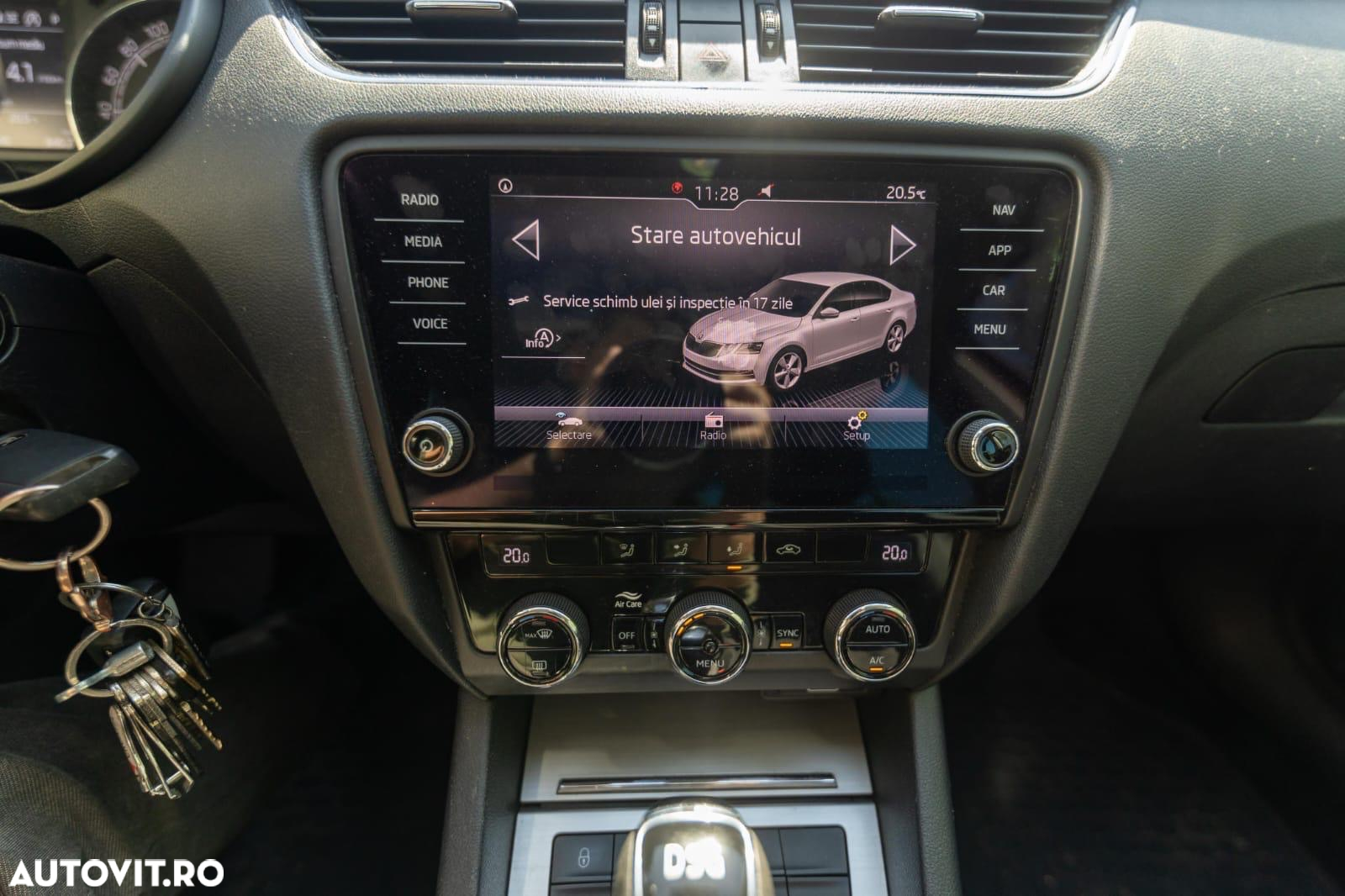 Skoda Octavia 1.6 TDI DSG Ambition - 34