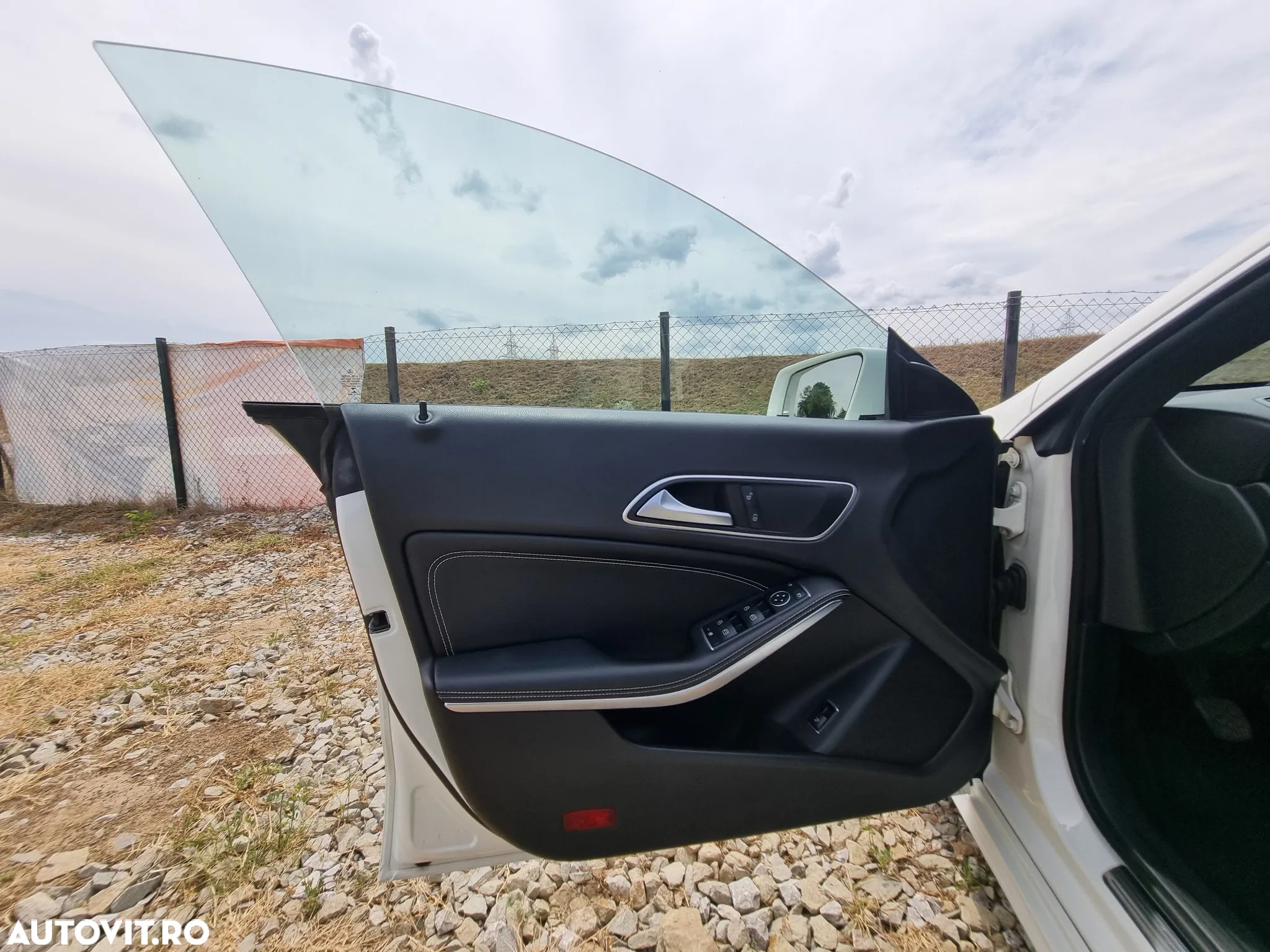 Mercedes-Benz CLA - 28