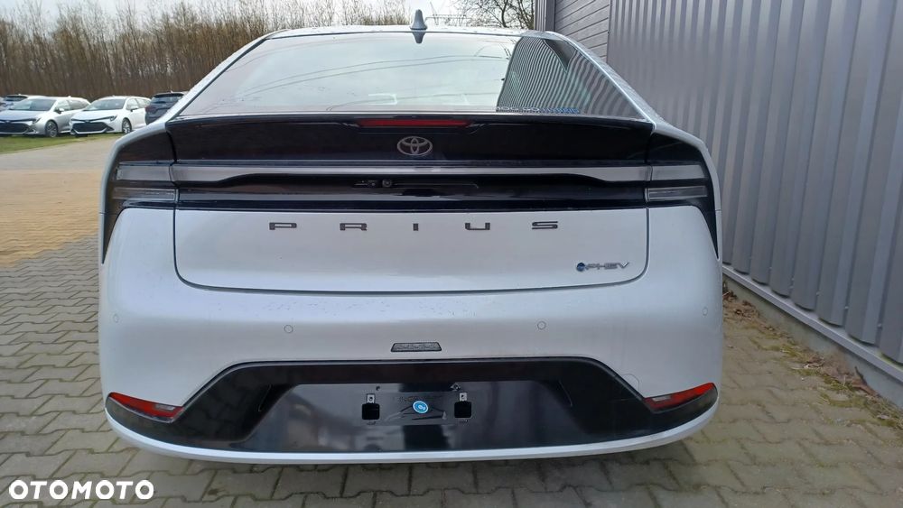 Toyota Prius - 8