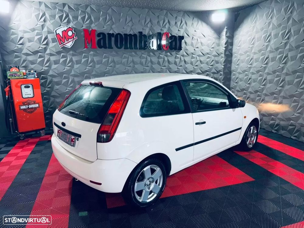 Ford fiesta - 7