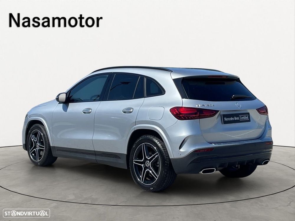 Mercedes-Benz GLA 180 - 2