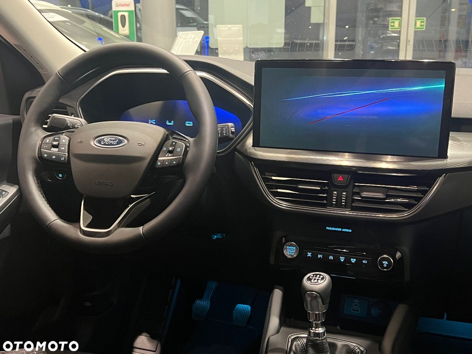 Ford Kuga - 11