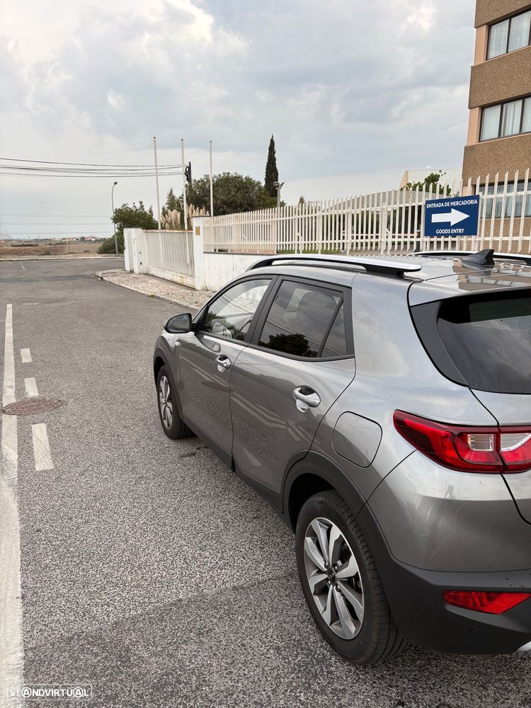 Kia Stonic 1.2 MPi Vibe - 7