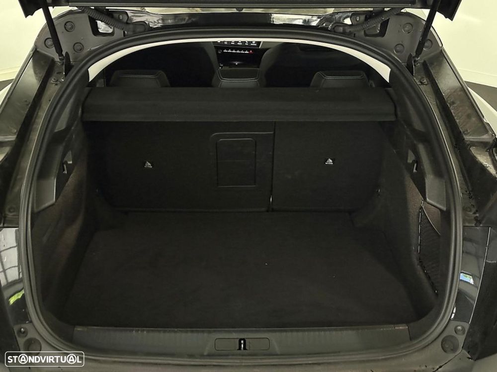 Peugeot 408 HYBRID 145 e-DSC6 Allure - 21