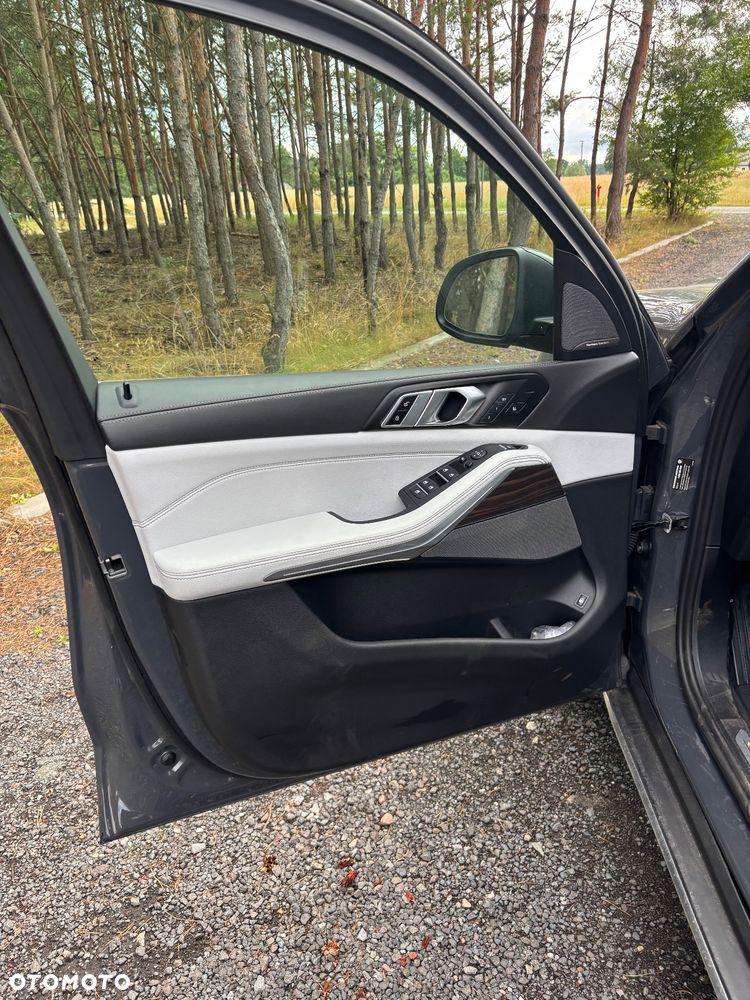 BMW X5 xDrive50e - 30