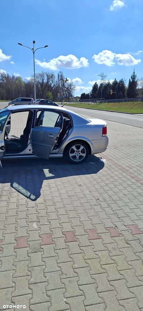 Opel Vectra 1.6 Essentia - 6