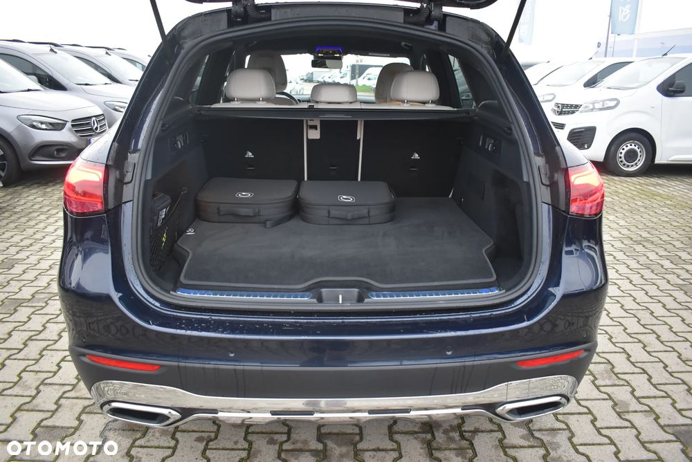 Mercedes-Benz GLC 300 de PHEV 4-Matic Avantgarde - 13