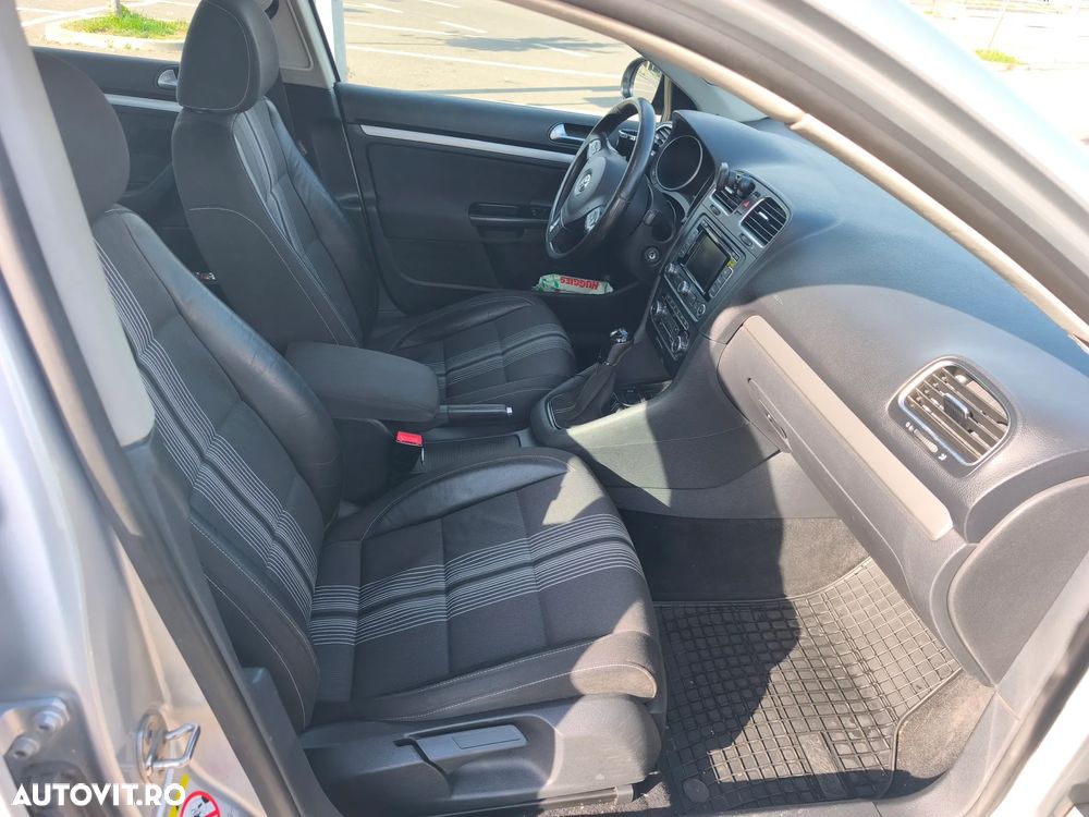 Volkswagen Golf 1.6 TDI DPF BlueMotion Technology MATCH - 7