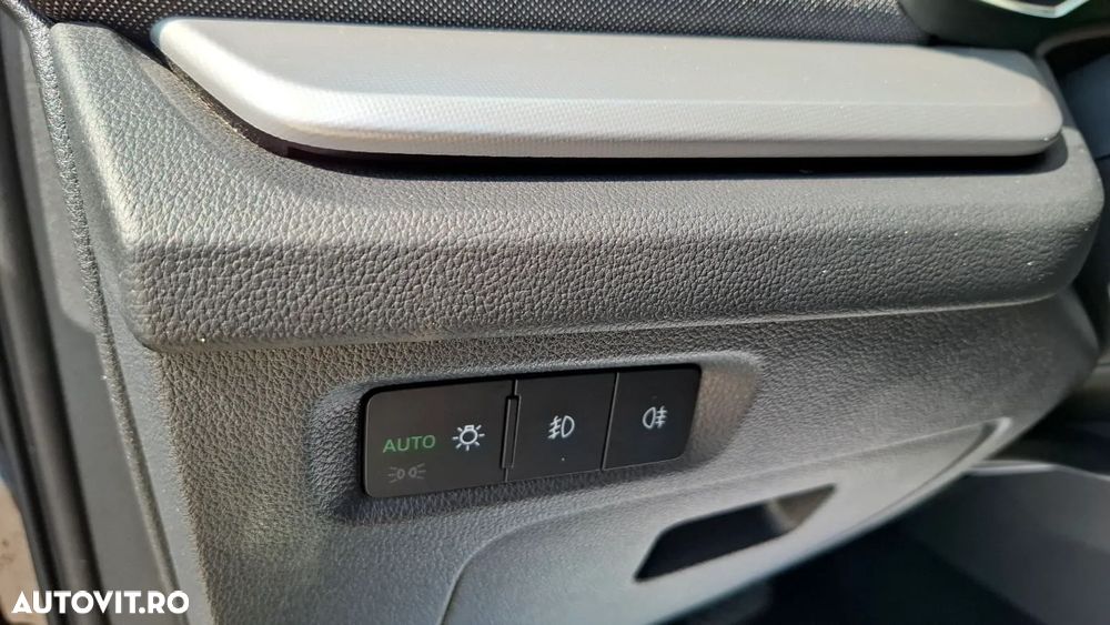 Skoda Octavia 2.0 TDI DSG 4X4 Style - 18