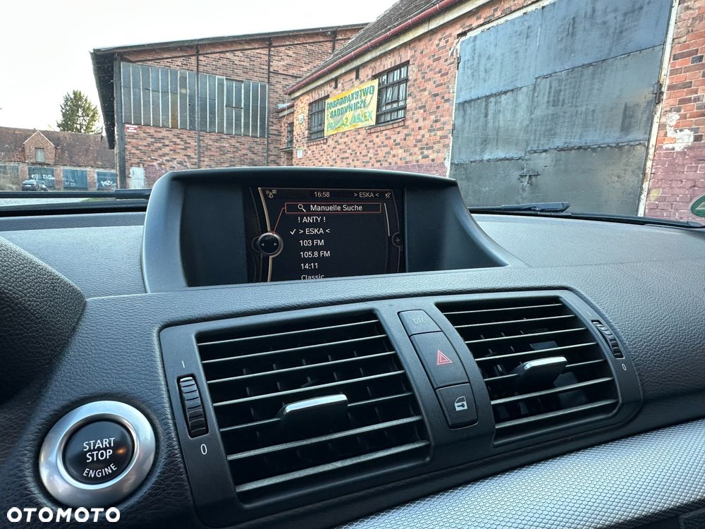 BMW Seria 1 118d Sport Line - 23