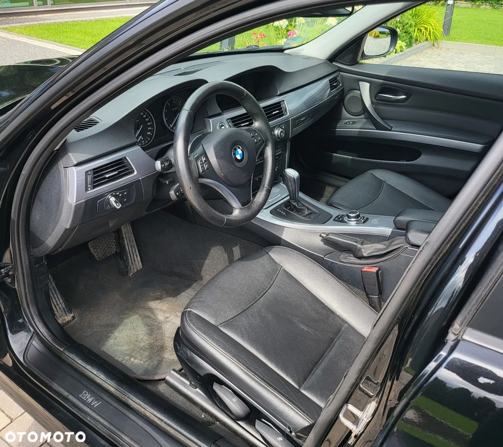 BMW Seria 3 320i Edition Sport - 18