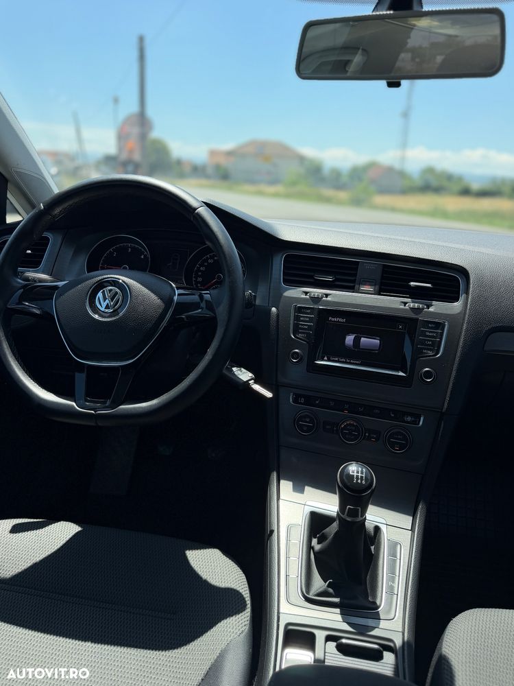 Volkswagen Golf 2.0 BlueTDI Comfortline - 6