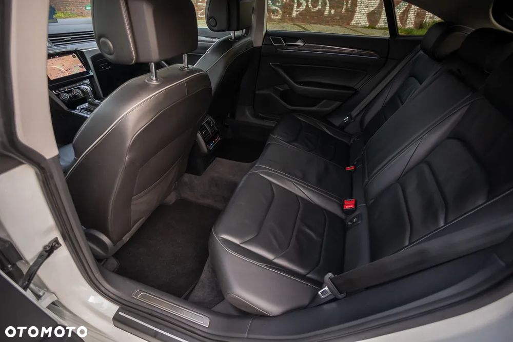 Volkswagen Arteon 2.0 TDI SCR 4Motion DSG Elegance - 18