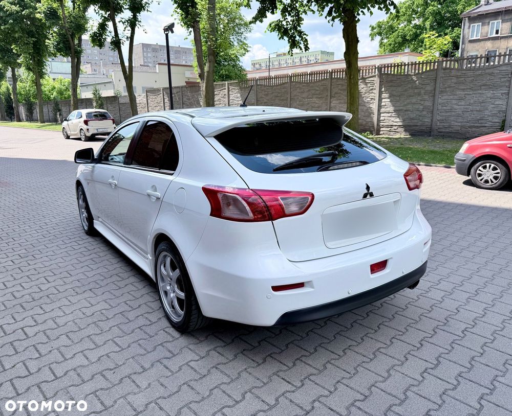 Mitsubishi Lancer 1.8 CVT Instyle - 24