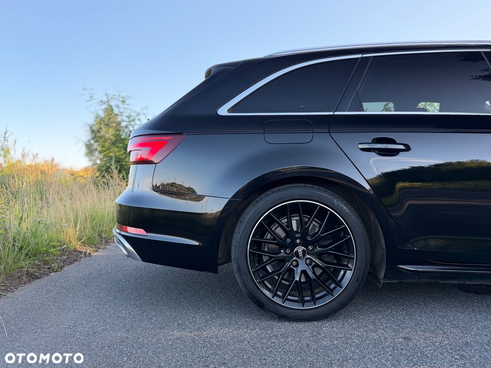 Audi A4 Avant 40 TDI quattro S tronic S line - 26