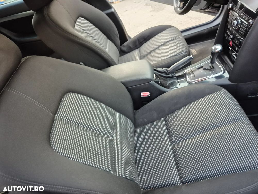 Peugeot 407 HDi 165 Automatik JBL - 35