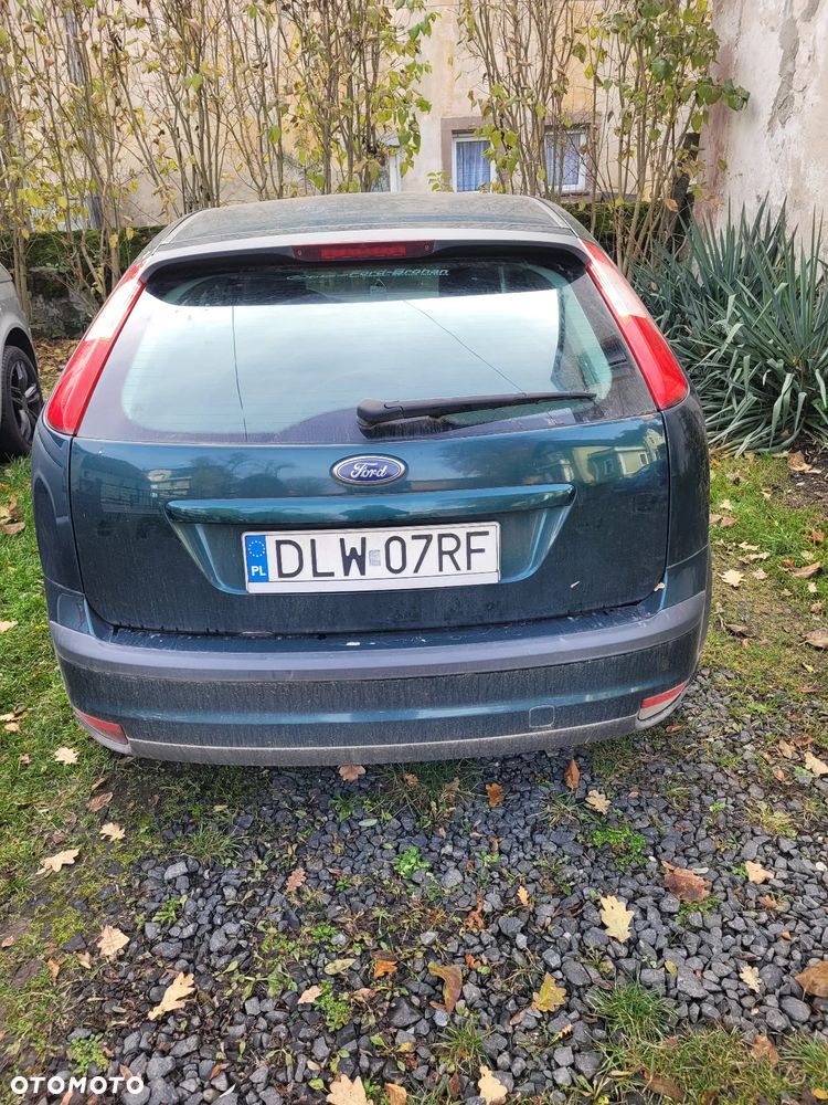 Ford Focus 1.8 TDCi Ambiente - 2