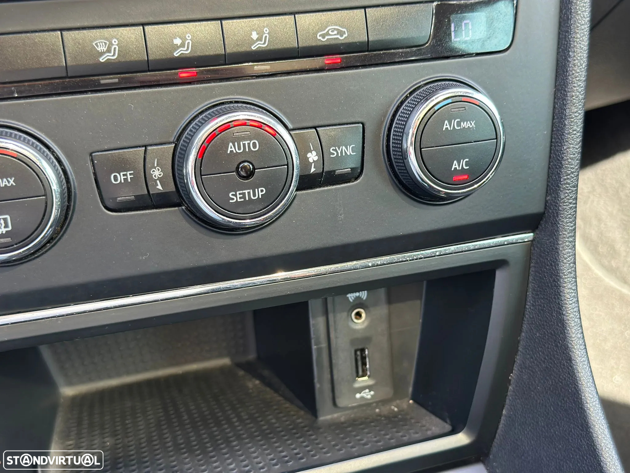 SEAT Leon ST 2.0 TDI FR - 31