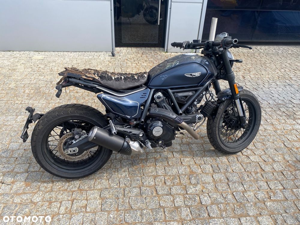 Ducati Scrambler - 4