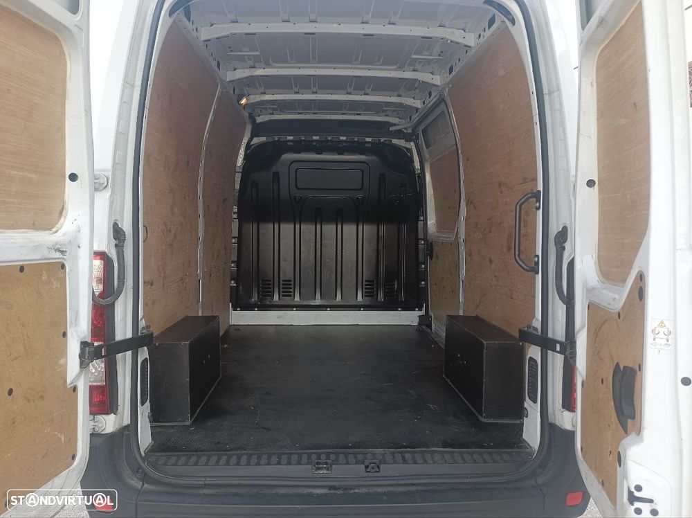 Renault Master III Fase III (R3U) 2.3 dCi L2H2 3.5T 5P (135cv) - 17
