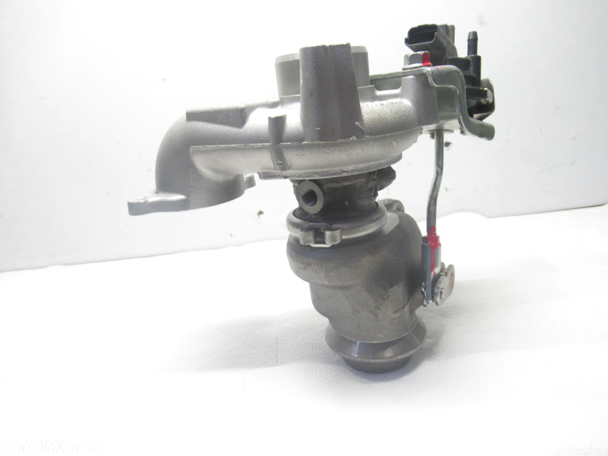Turbina Citroen C4 DS Peugeot 308 1.6 HDi 100 KM 49172-03000 FM5Q6K682BA - 3