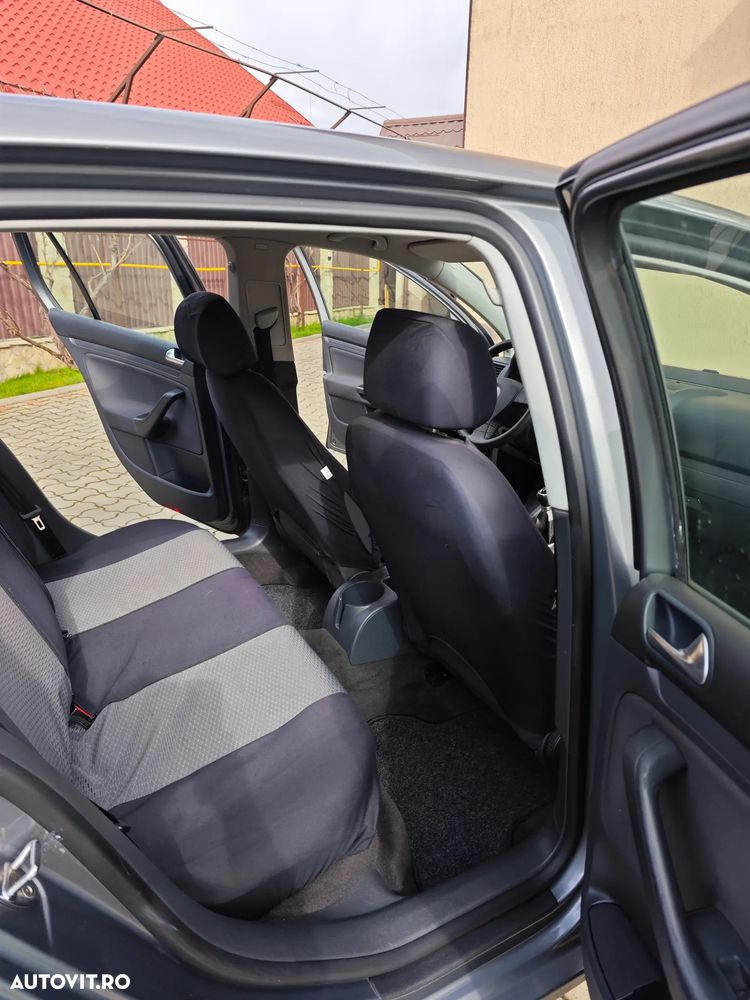 Volkswagen Golf 1.6 Tour Edition - 6
