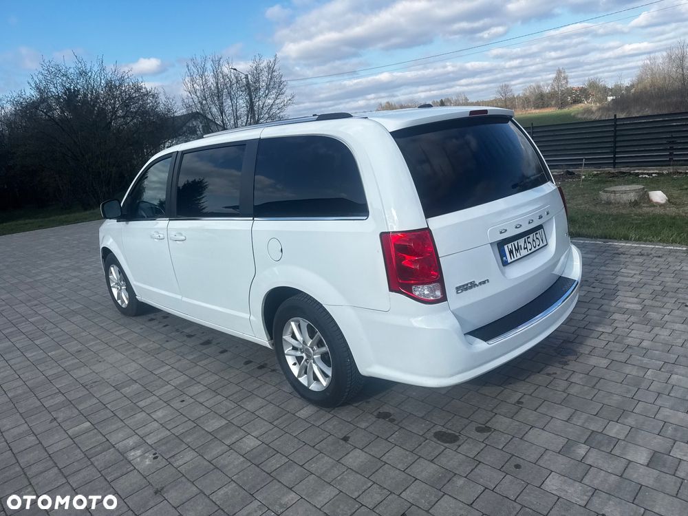Dodge Grand Caravan 3.6 R/T - 5