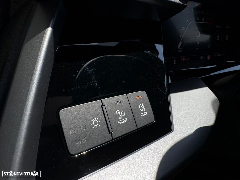 Audi RS3 Sportback - 32