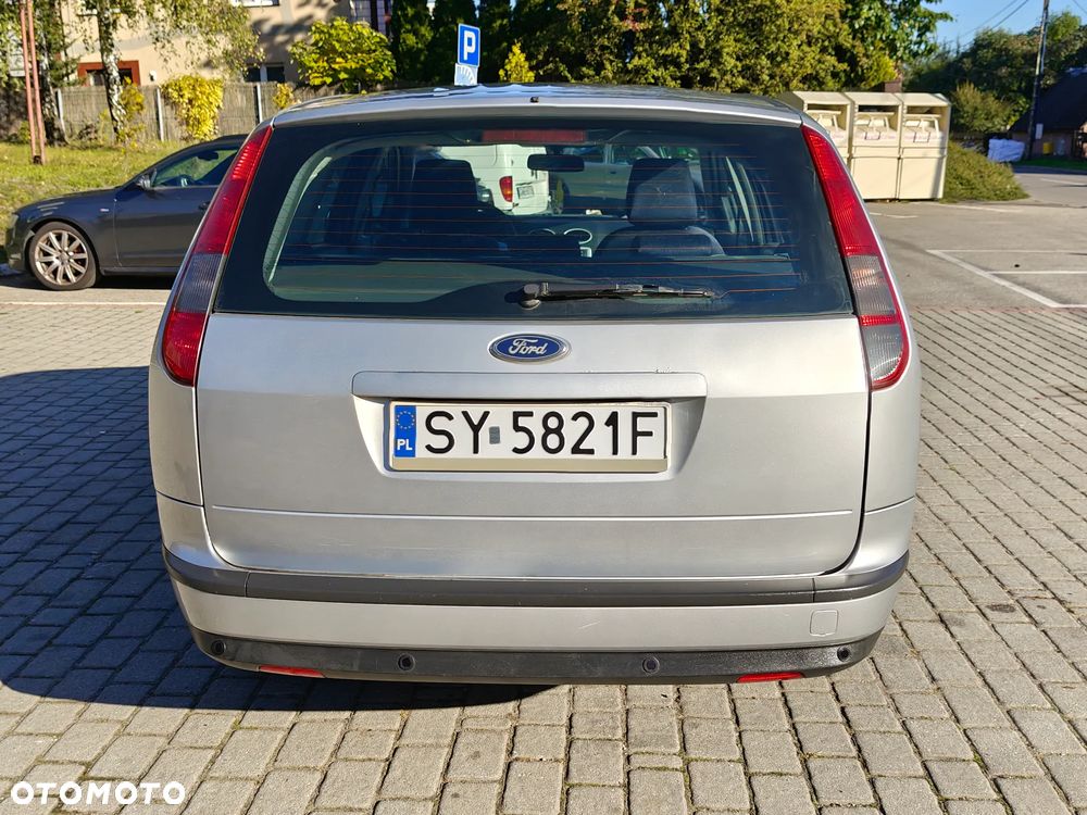 Ford Mondeo 1.8 GLX - 13
