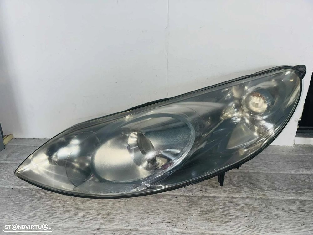Farol Esquerdo Peugeot 407 - 04/09 - 2