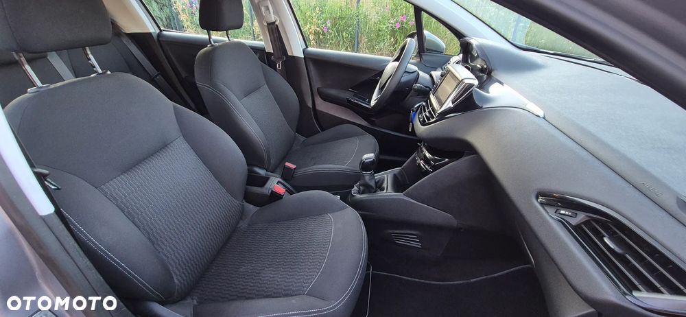 Peugeot 208 1.5 BlueHDi Active Pack S&S - 17