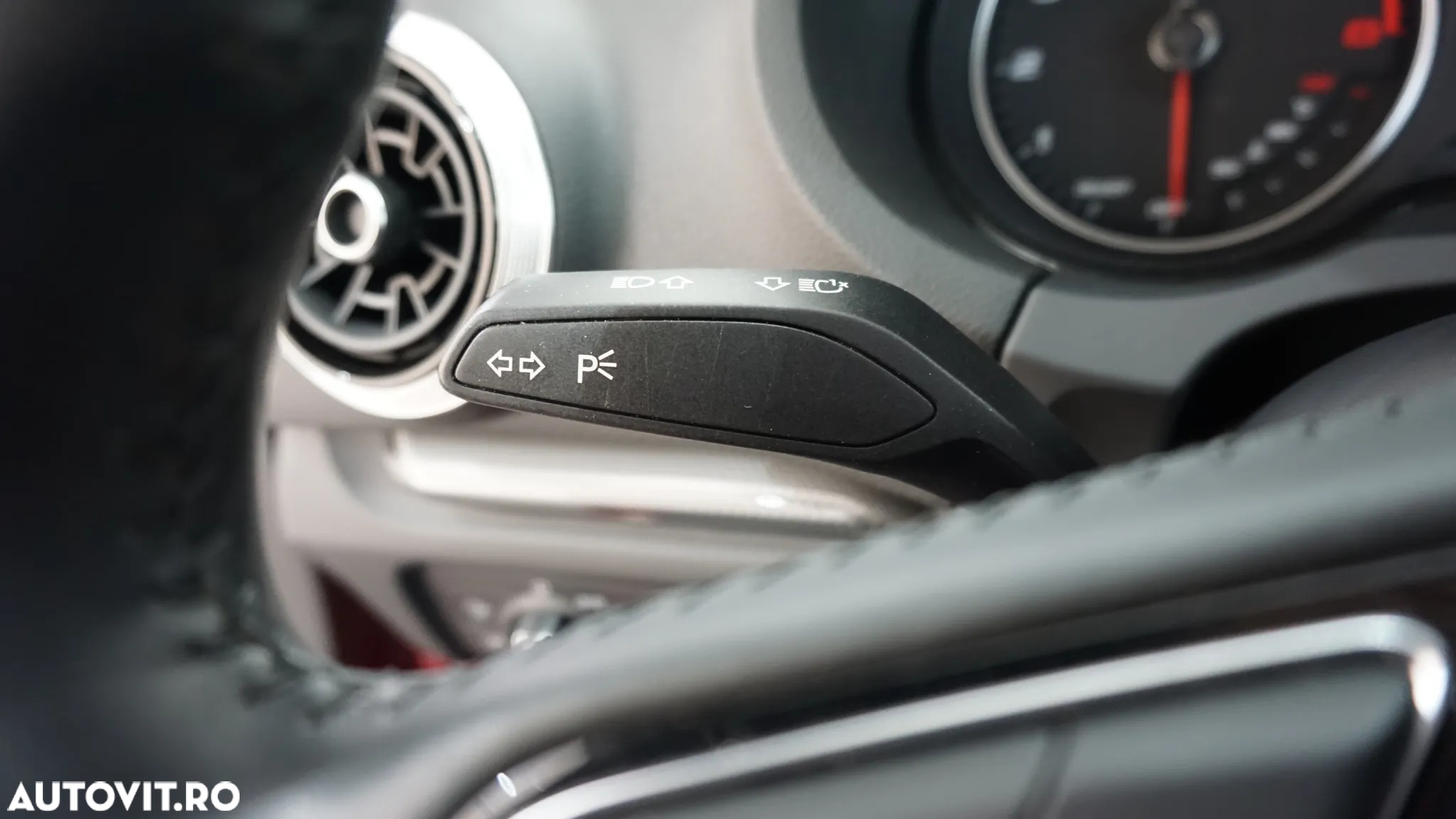 Audi A3 2.0 40 TFSI S tronic quattro Design - 18