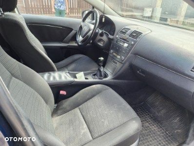 Toyota Avensis 2.0 D-4D - 6