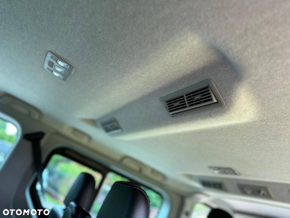 Renault Trafic - 17