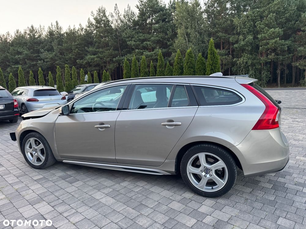 Volvo V60 D2 Edition - 4