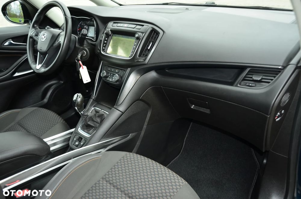 Opel Zafira 1.4 T Cosmo EU6 - 26