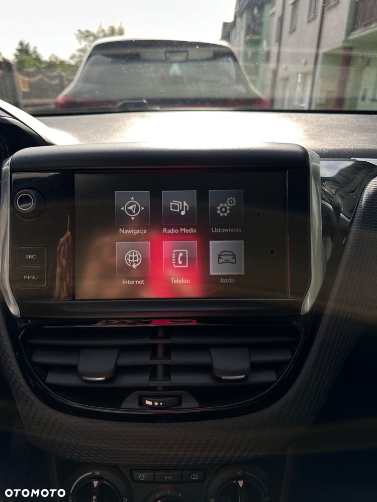Peugeot 2008 PureTech 82 Style - 29