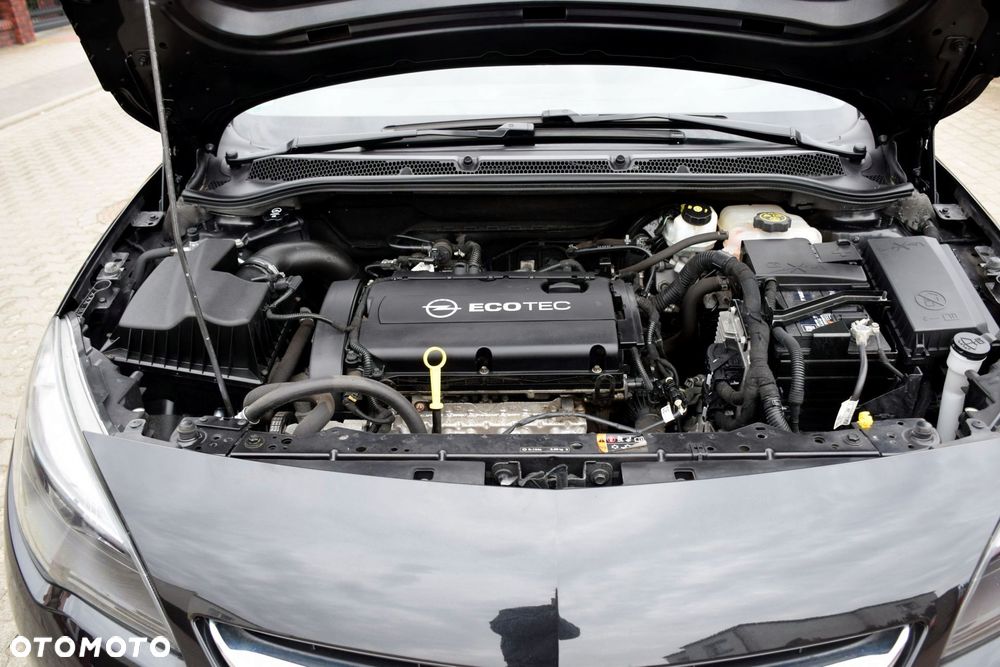 Opel Astra 1.6 Design Edition - 19