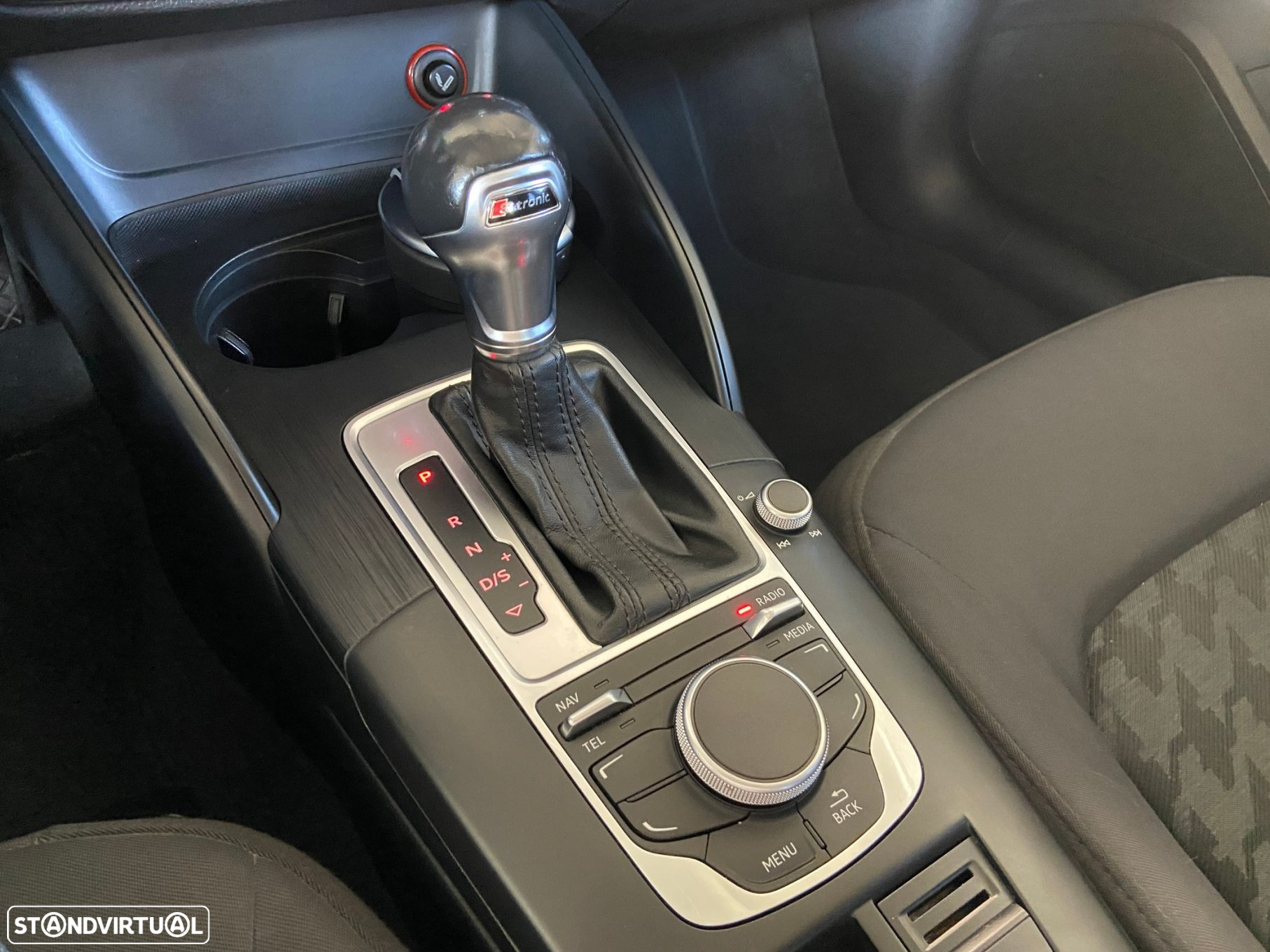 Audi A3 Limousine 1.6 TDI Attraction S tronic - 15