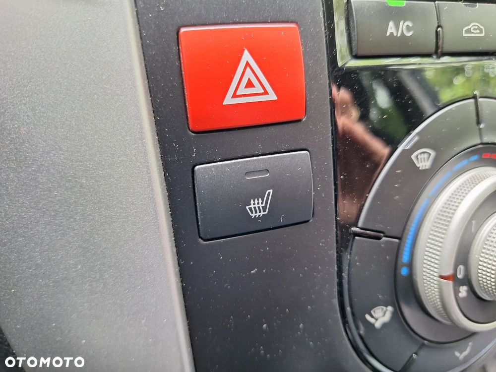 Kia Venga - 14