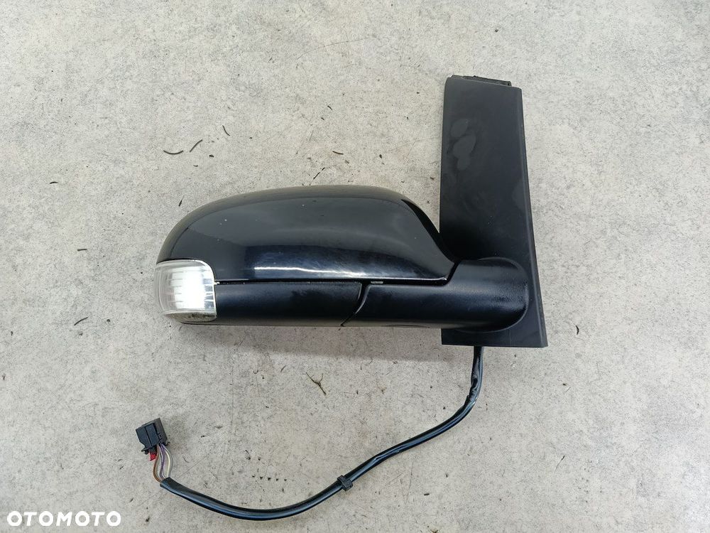 LUSTERKO PRAWE VW TOURAN I 073016LL L041 - 1