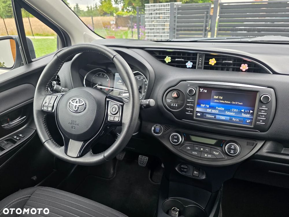 Toyota Yaris - 27