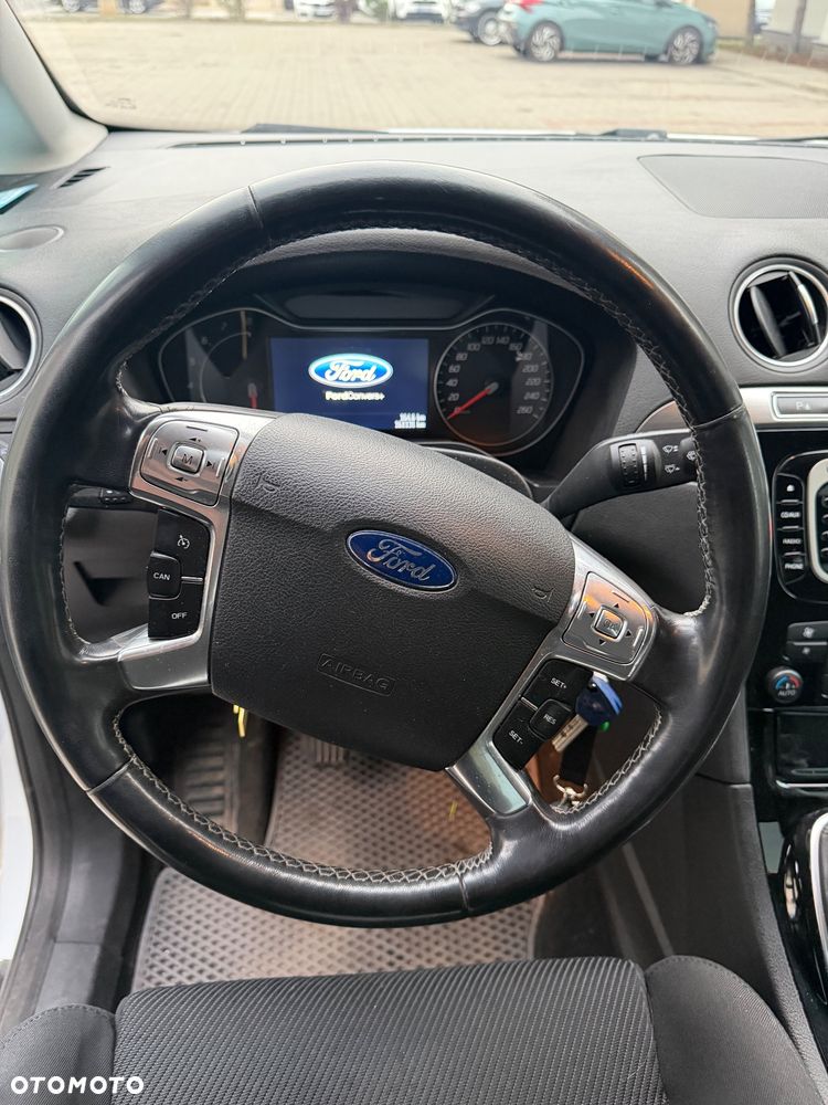 Ford Galaxy 2.0 FF Titanium - 13