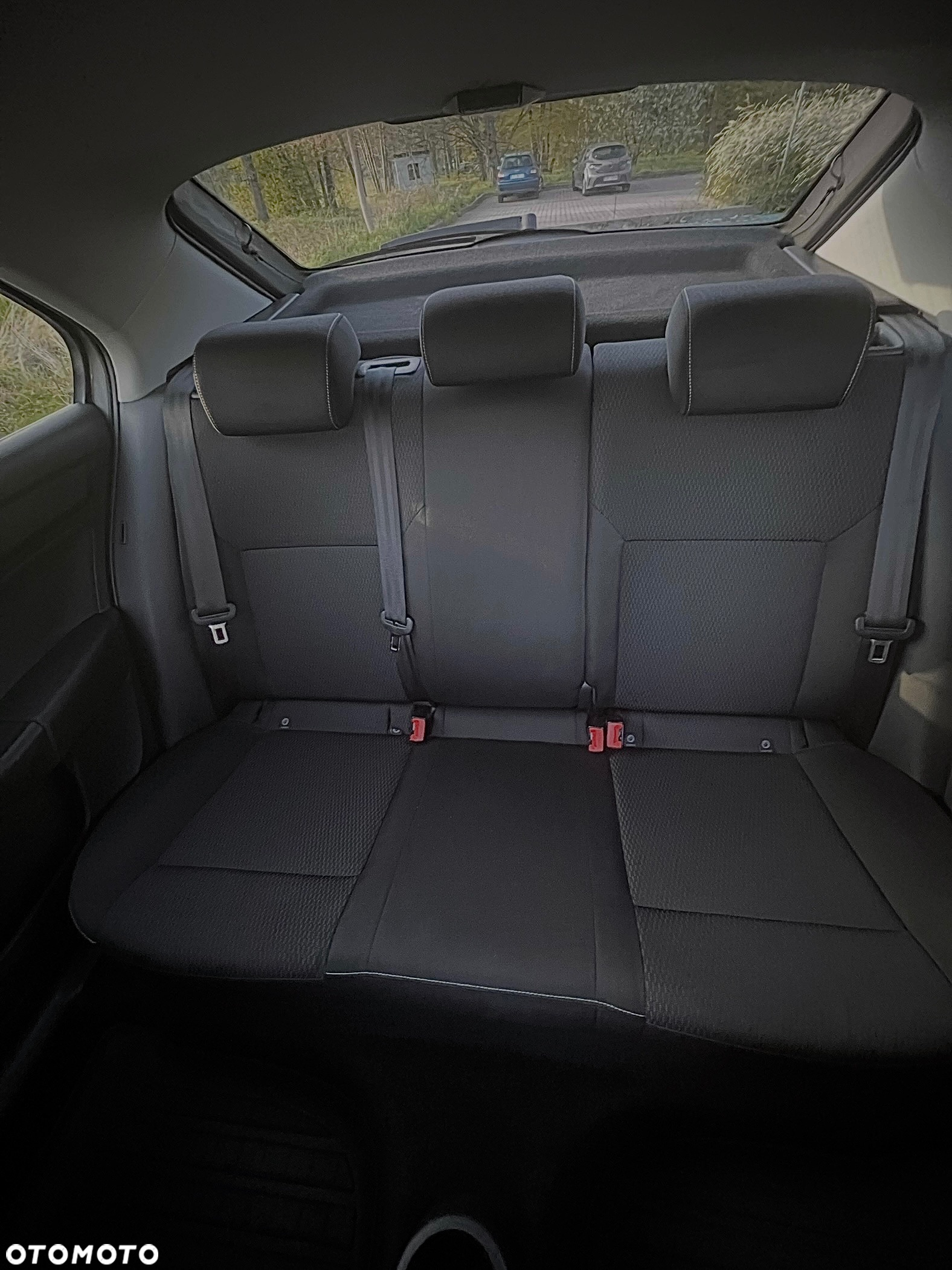 Skoda RAPID 1.2 TSI Active - 9