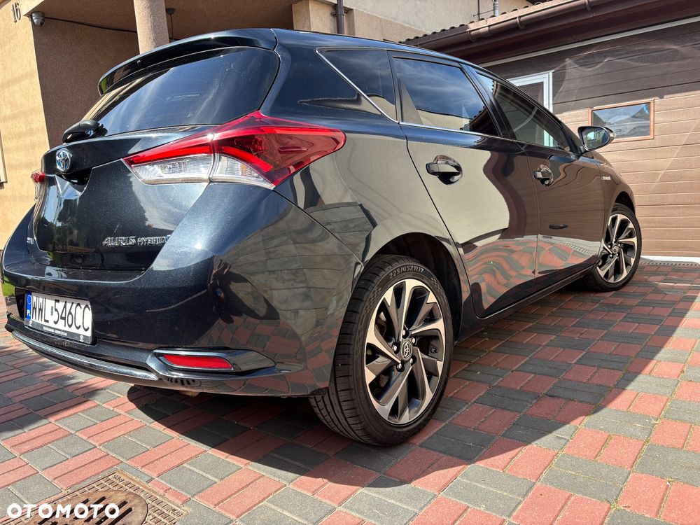 Toyota Auris - 5