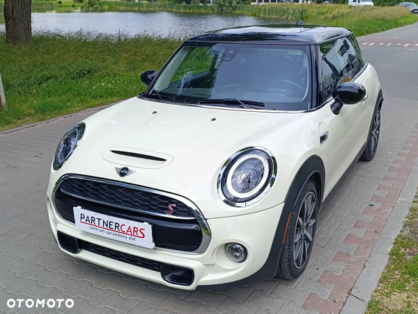 MINI Cooper C Linia Classic